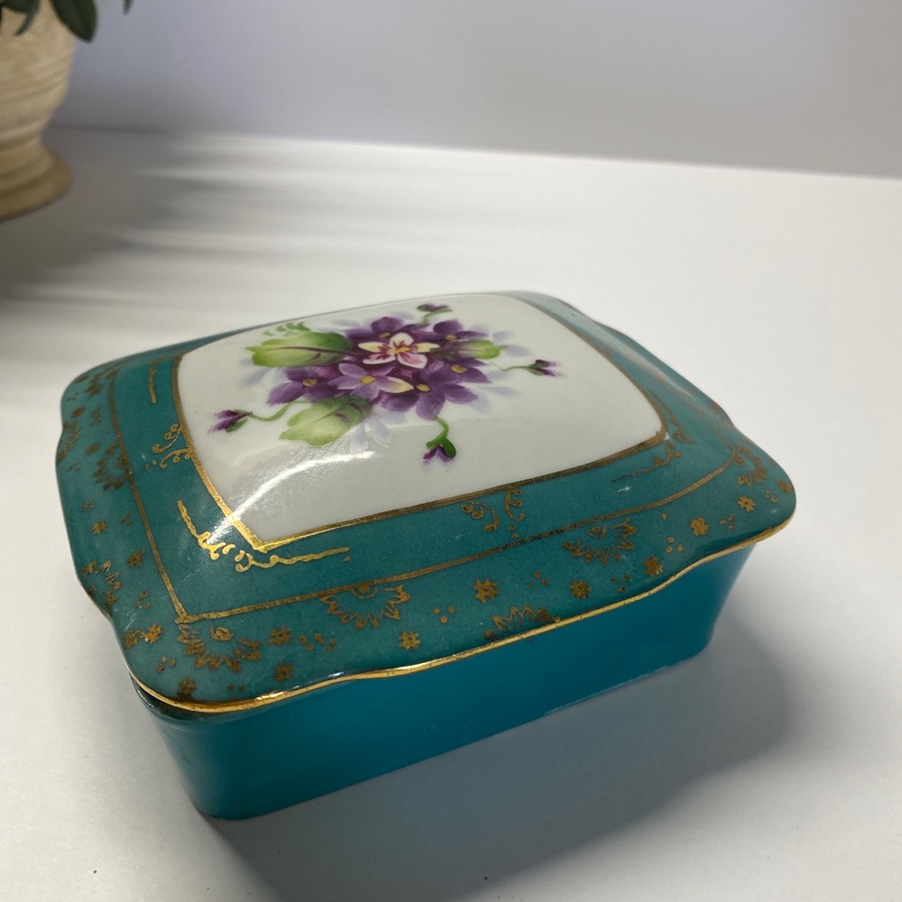 Vintage Trinket Box Hand Painted Occupied Japan Andrea S #41